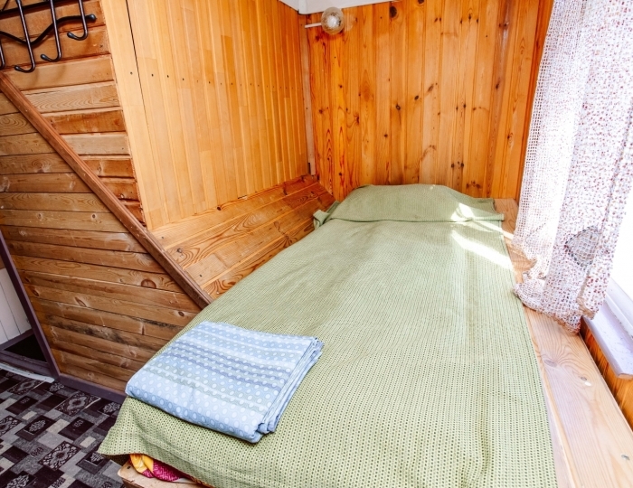 Домик 4-местный №2 (верх) - База отдыха «Ергаки»