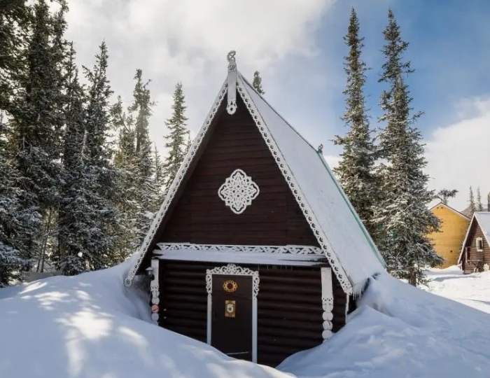 Домик 6-местный №5,7,8,9,10 - База отдыха «Ергаки»