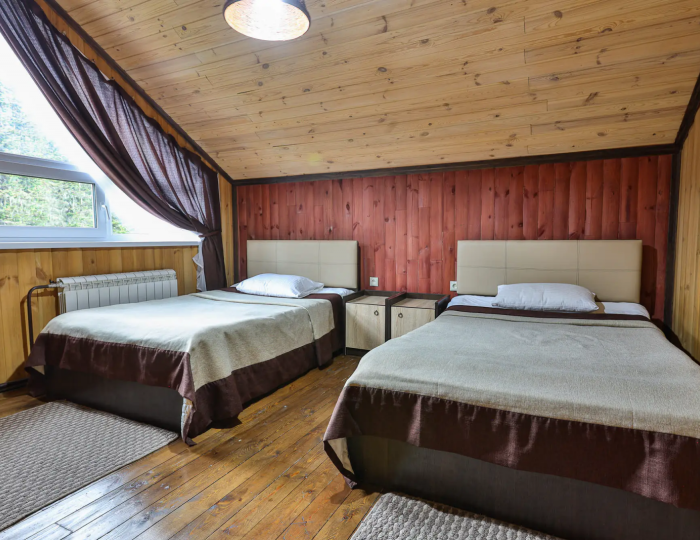 Коттедж 11-местный №1 (2-этажный) - База отдыха «Ергаки»