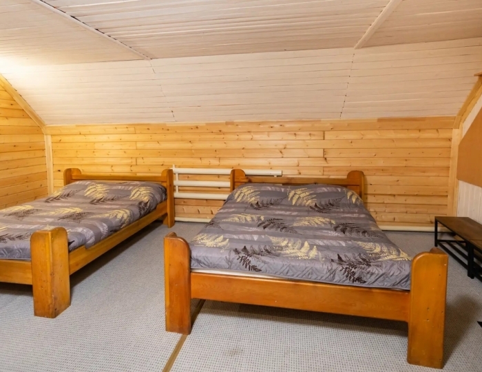 Эконом 6-местный(№5,6) к.2, 2этаж - База отдыха «Ергаки»
